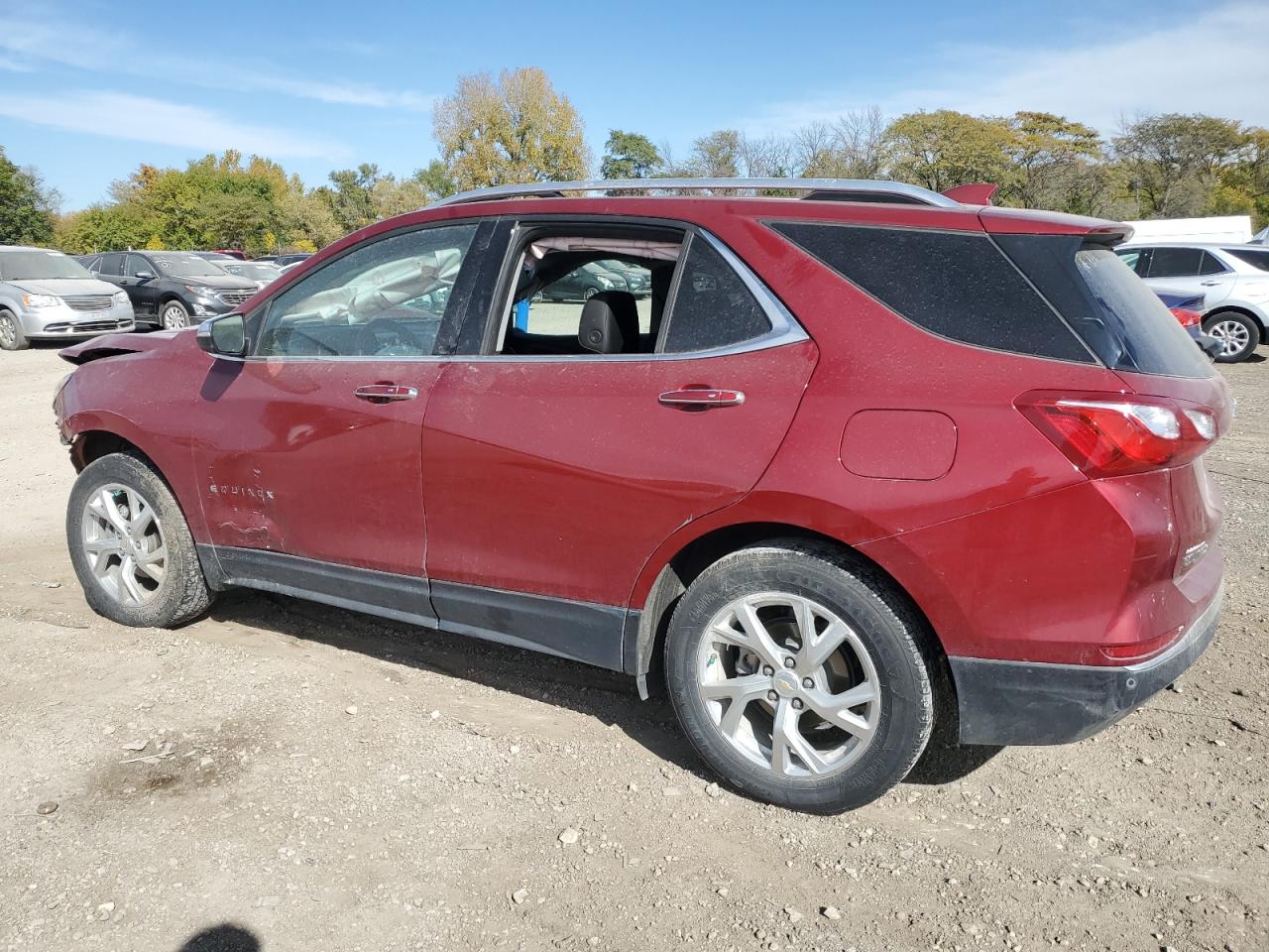 Image 2 of 2018 CHEVROLET EQUINOX PREMIER 2018 with VIN 2GNAXVEV6J6178481