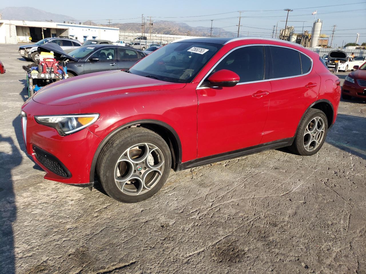 Изображение 2018 ALFA ROMEO STELVIO TI SPORT 2018