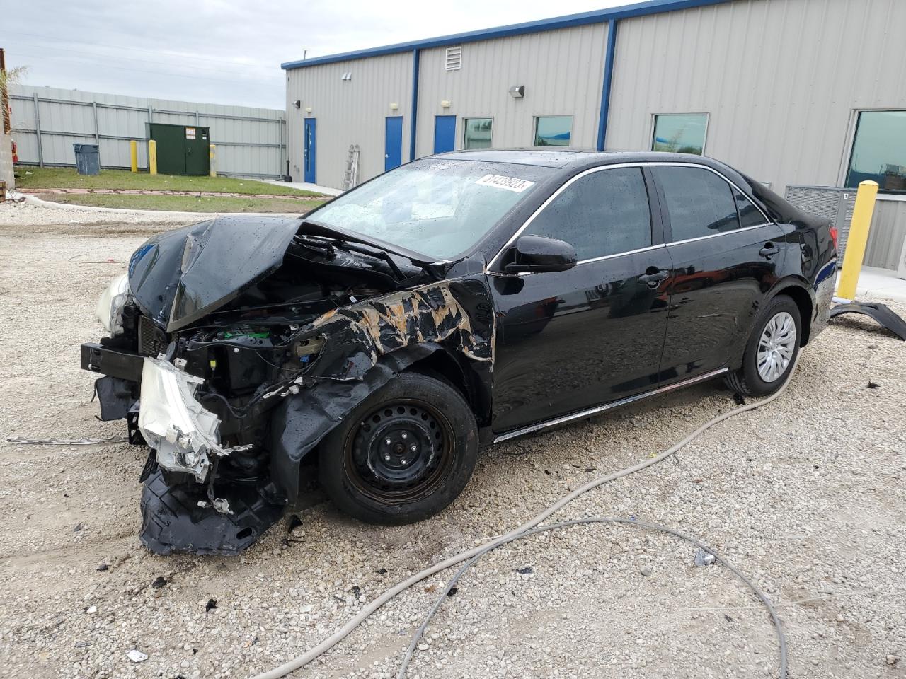 Изображение 2013 TOYOTA CAMRY L 2013
