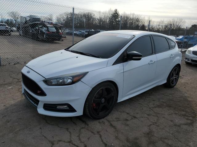 Image 1 of 2015 FORD FOCUS ST 2015 with VIN 1FADP3L9XFL364965