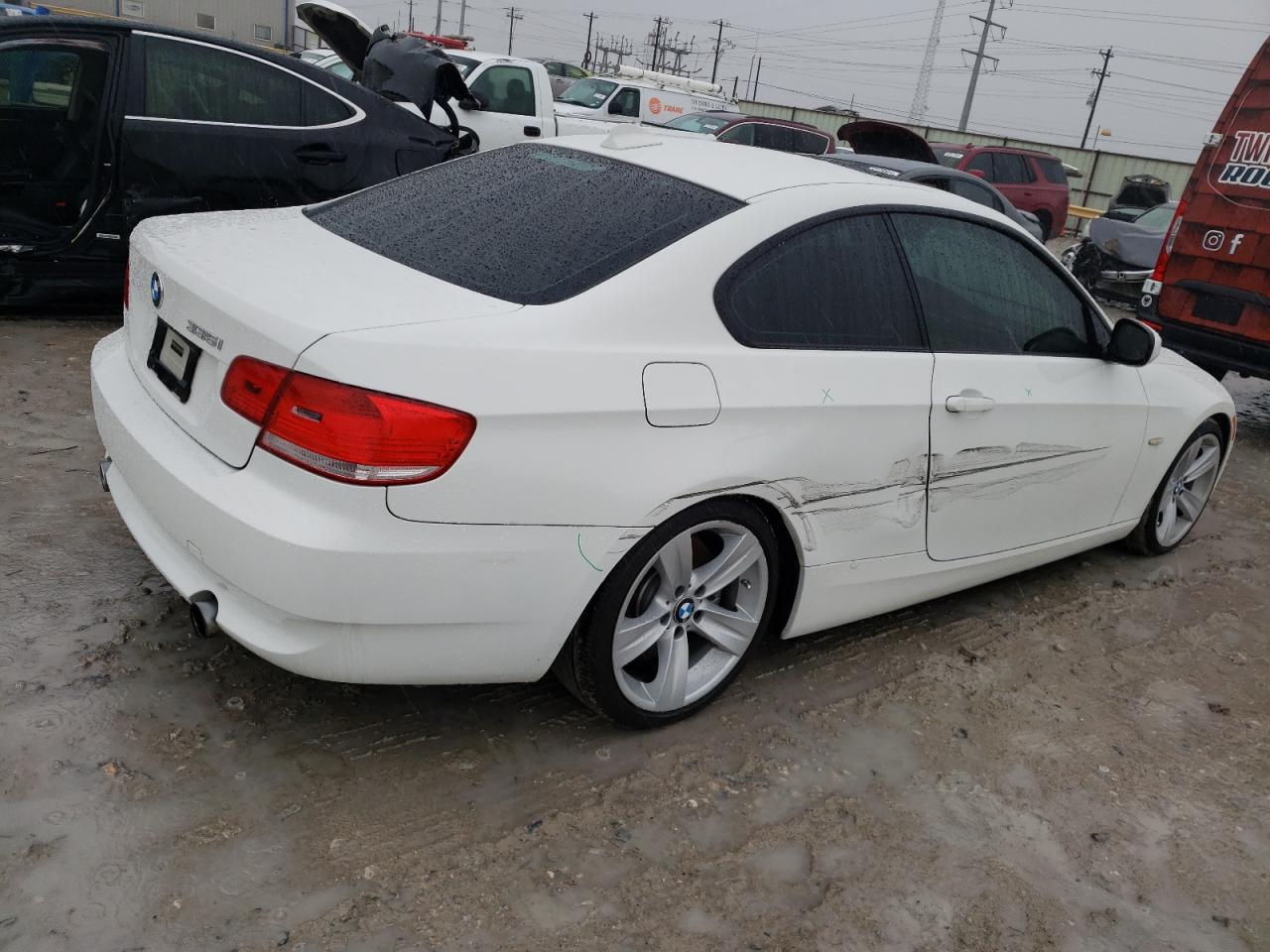 Изображение 3 2010 BMW 335 I 2010 с VIN WBAWB7C59AP049403