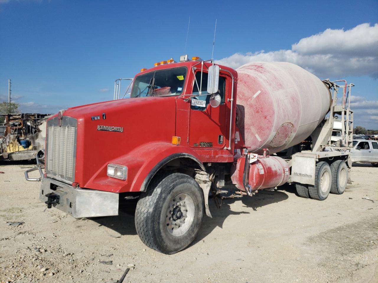 Изображение 2 2009 KENWORTH CONSTRUCTION T800 2009 с VIN 1NKDX5EX79J244024