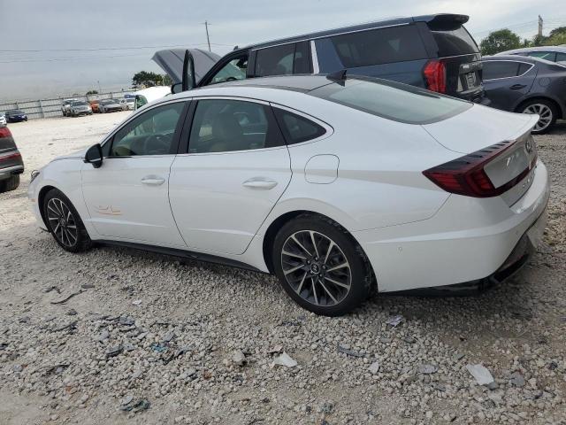 Image 2 of 2021 HYUNDAI SONATA LIMITED 2021 with VIN 5NPEH4J29MH118658