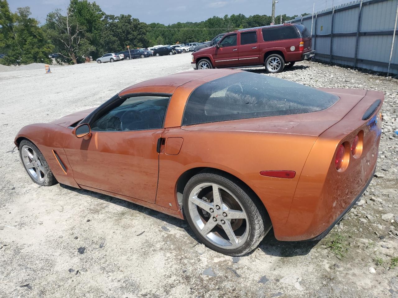 Image 2 of 2007 CHEVROLET CORVETTE  2007 with VIN 1G1YY25U775106096