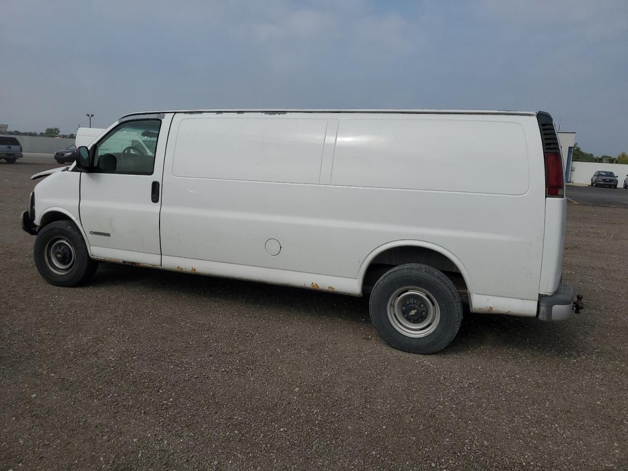 Obraz 2 z 2002 CHEVROLET EXPRESS G2500  2002 z VIN 1GCGG29R821118141