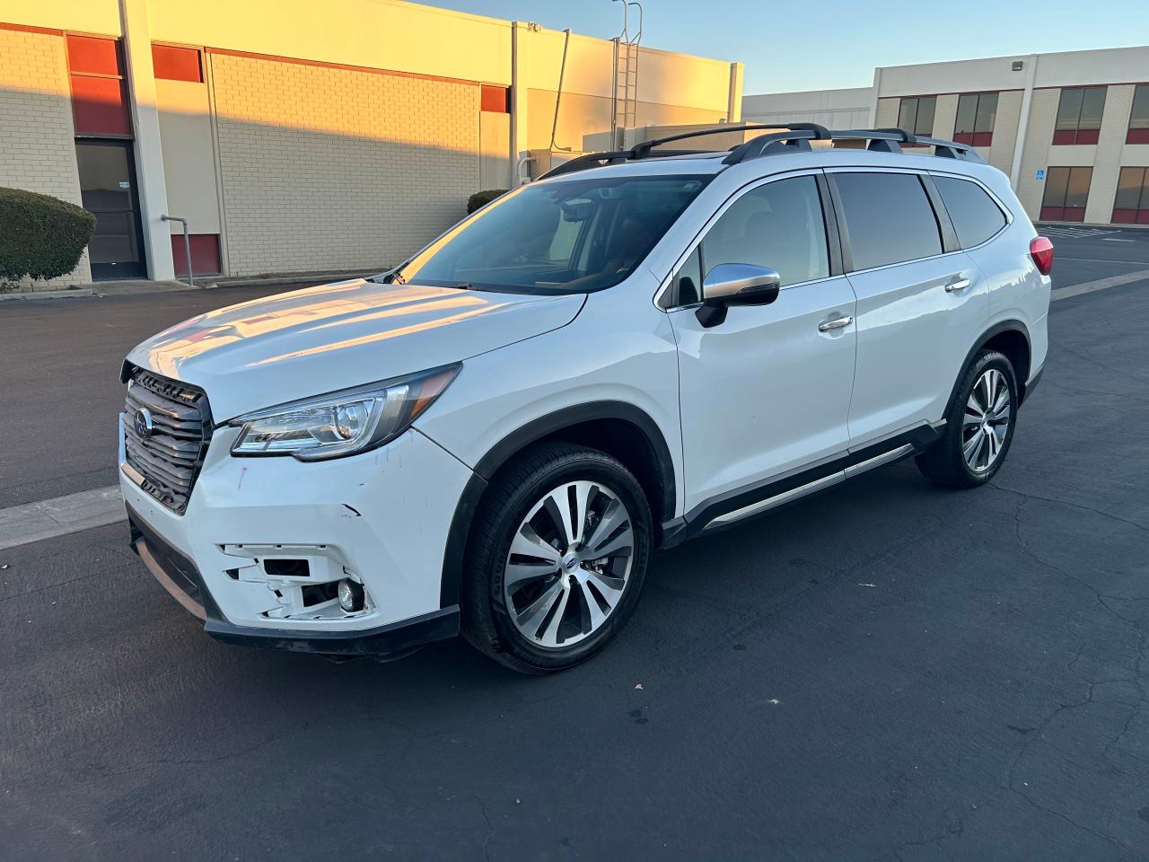 Obraz 2 z 2019 SUBARU ASCENT TOURING 2019 z VIN 4S4WMARD3K3460387