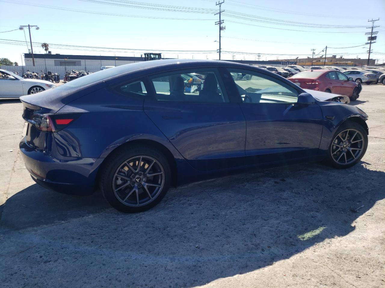 Изображение 3 2023 TESLA MODEL 3  2023 с VIN 5YJ3E1EA7PF485674