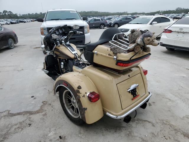 Image 3 of 2014 HARLEY-DAVIDSON FLHTCUTG TRI GLIDE ULTRA 2014 with VIN 1HD1MAL14EB851148