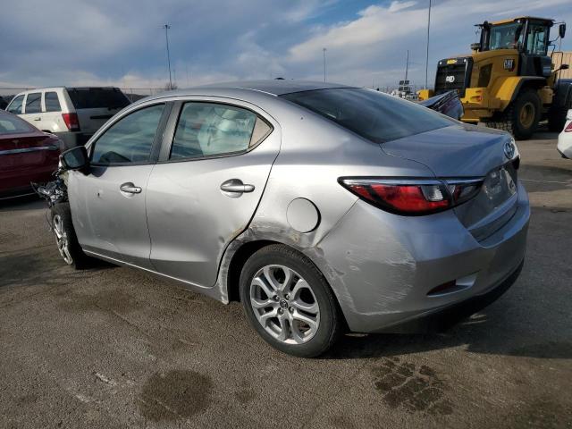 Obraz 2 z 2016 TOYOTA SCION IA  2016 z VIN 3MYDLBZVXGY119727