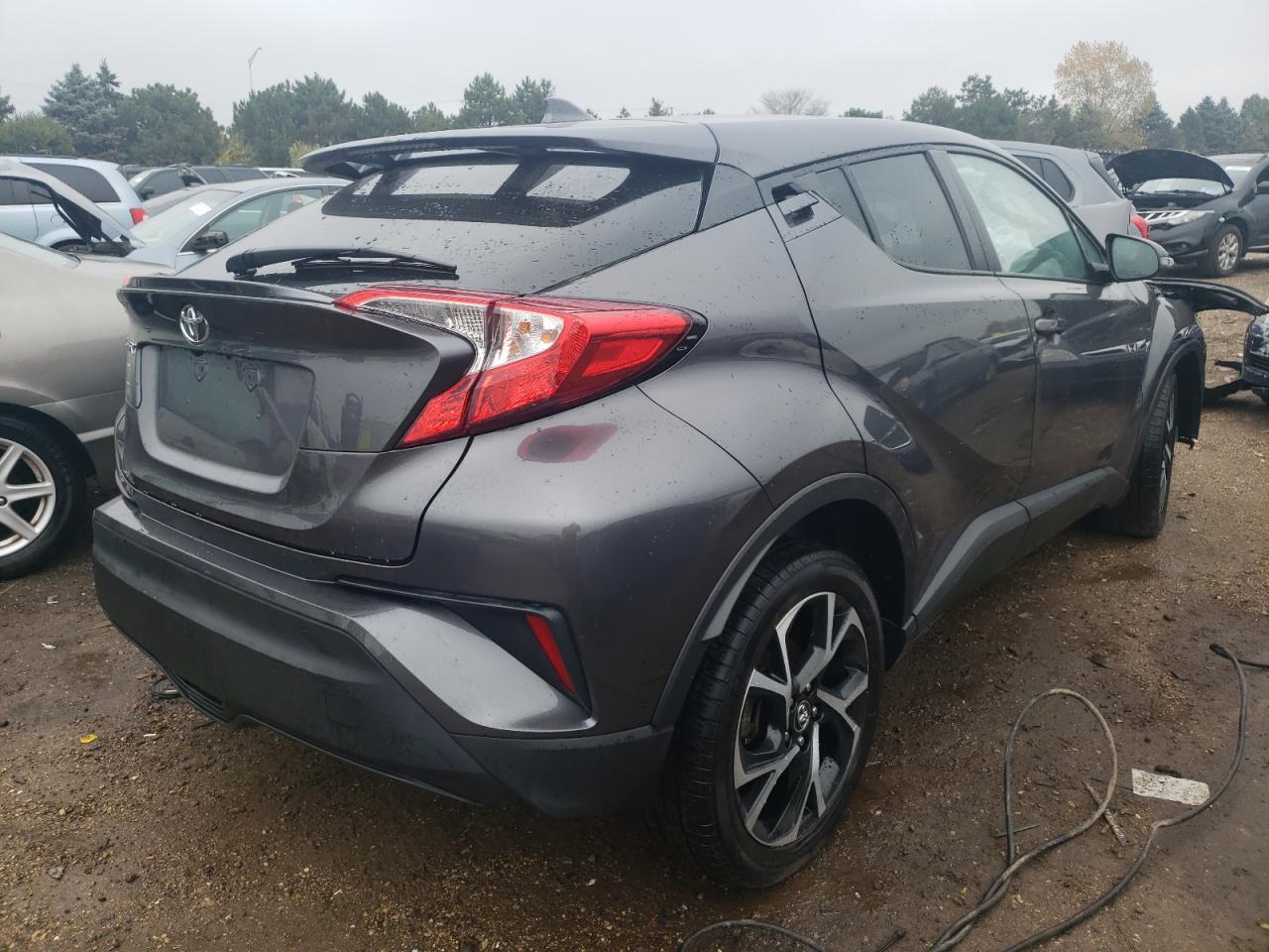 Изображение 3 2018 TOYOTA C-HR XLE 2018 с VIN NMTKHMBX9JR042487