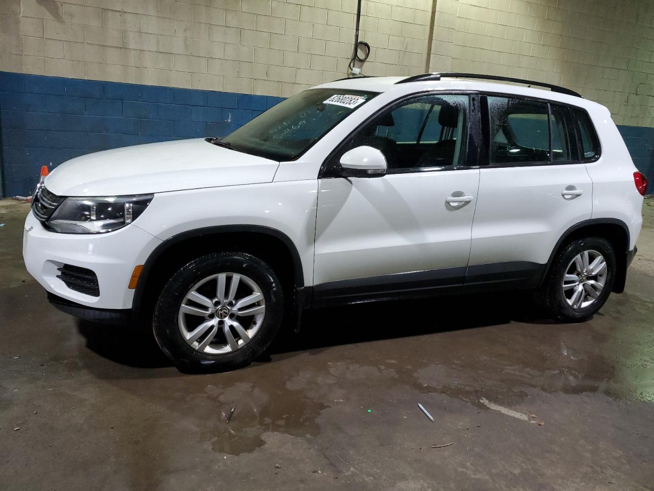 Изображение 1 2016 VOLKSWAGEN TIGUAN S 2016 с VIN WVGBV7AX3GW526933