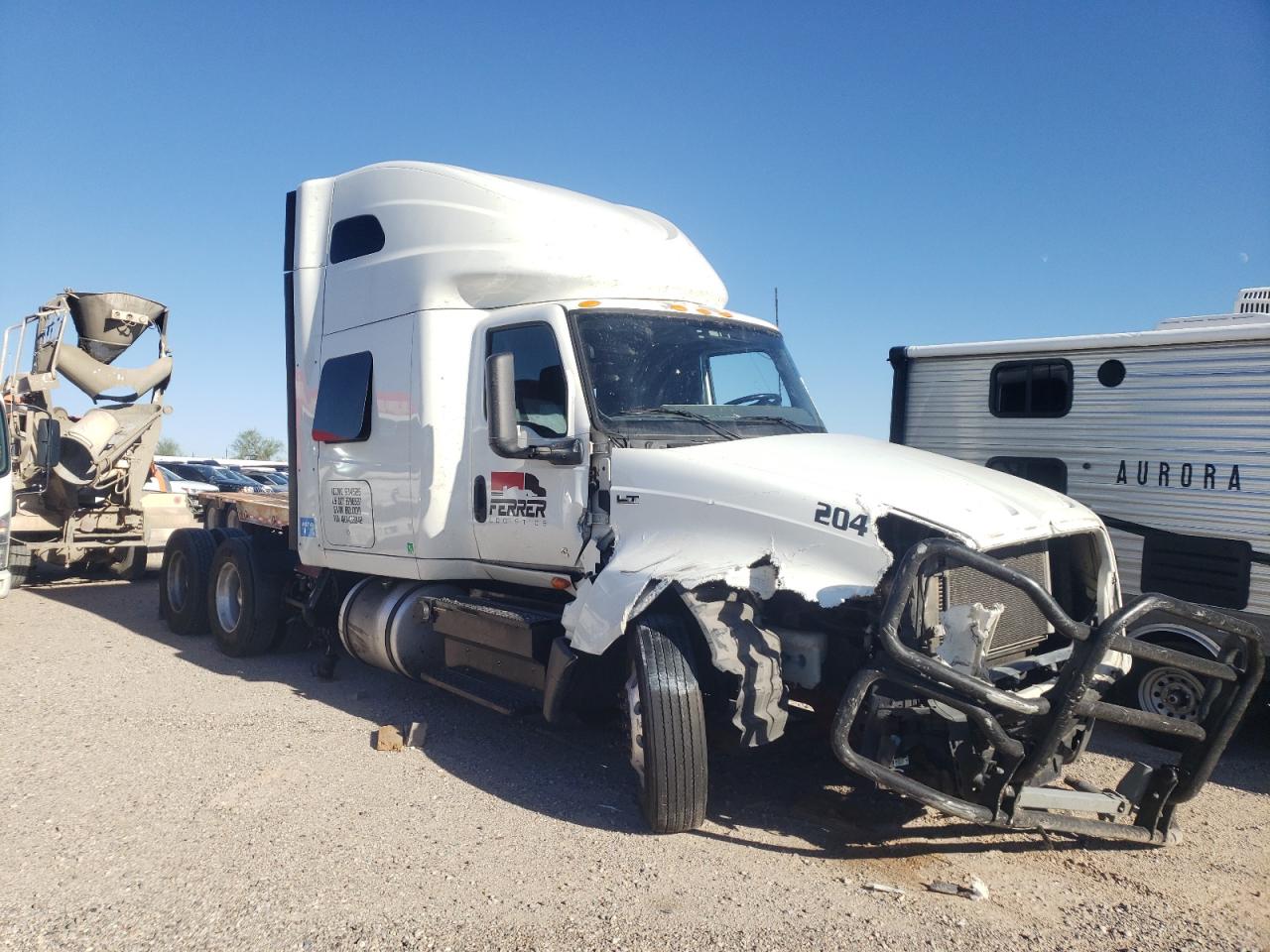 2019 INTERNATIONAL LT625  2019 image