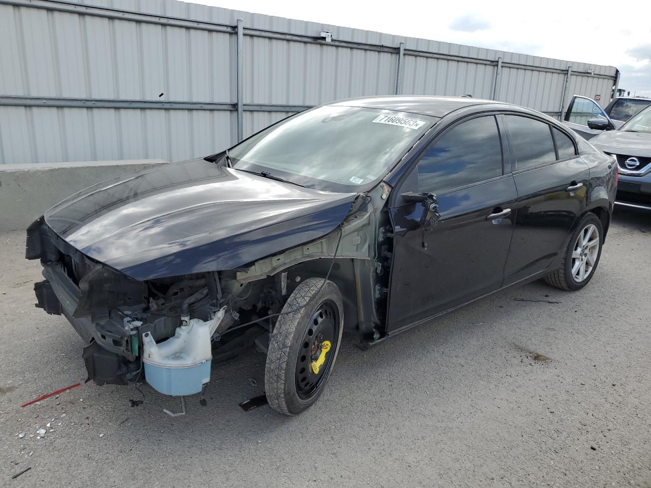 Image 1 of 2015 VOLVO S60  2015 with VIN YV140MFJ1F2363892