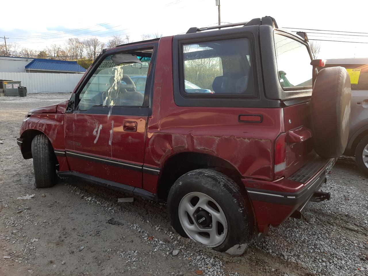 Image 2 of 1995 GEO TRACKER  1995 with VIN 2CNBJ1861S6943654