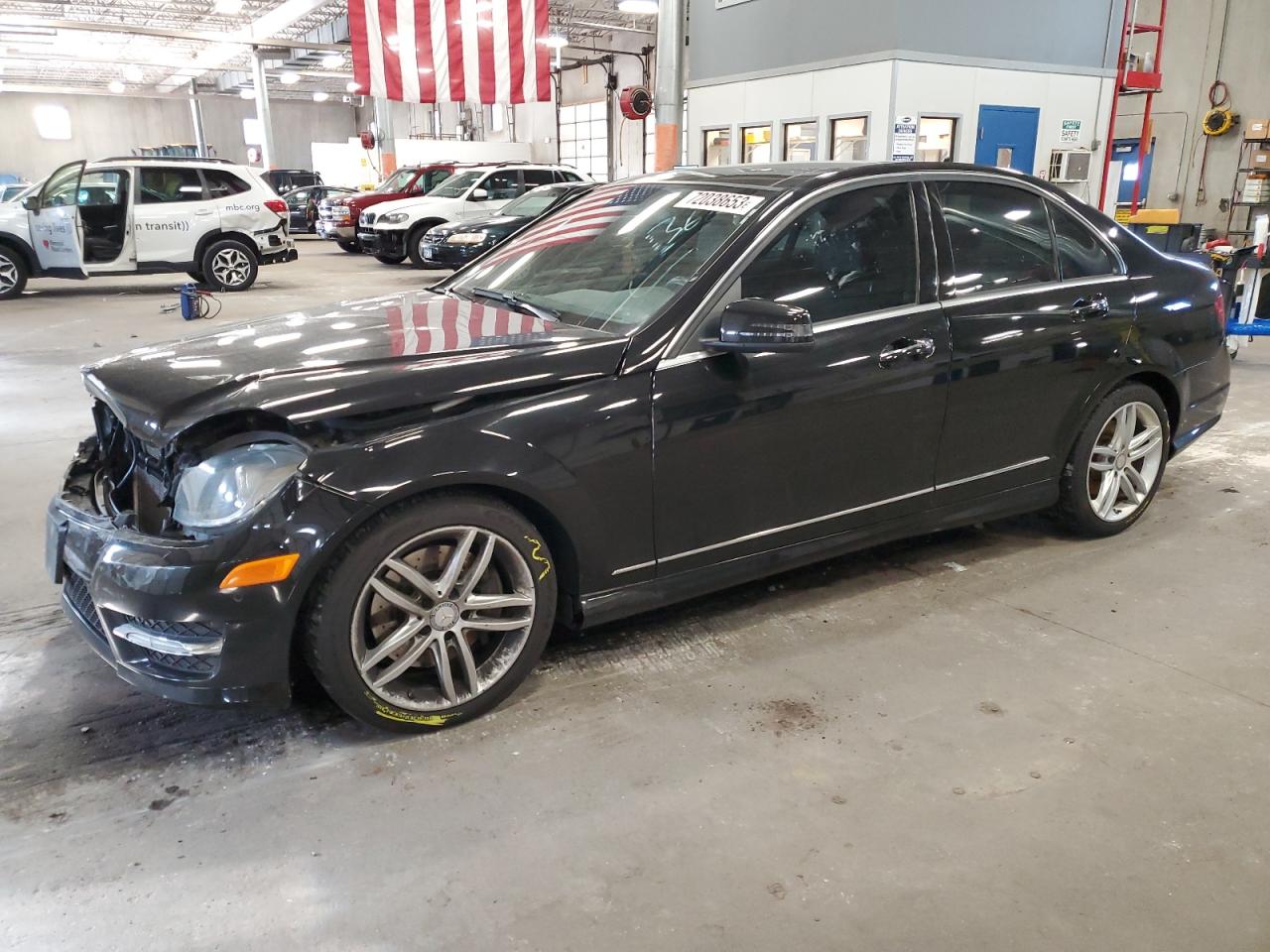 Image 1 of 2013 MERCEDES-BENZ C 300 4MATIC 2013 with VIN WDDGF8AB1DR291286
