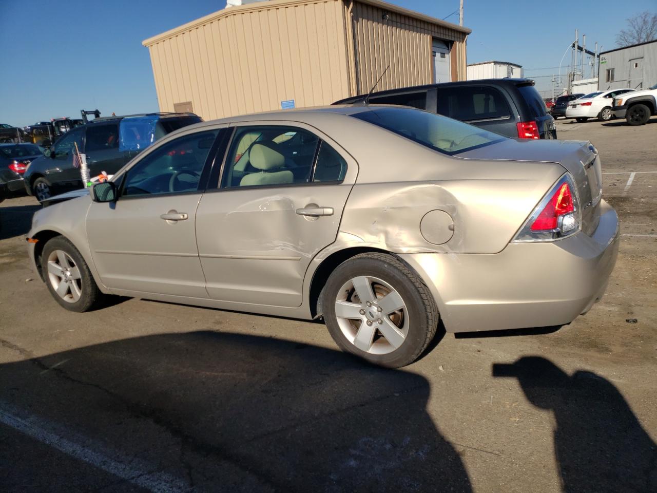 Image 2 of 2008 FORD FUSION SE 2008 with VIN 3FAHP01198R233835