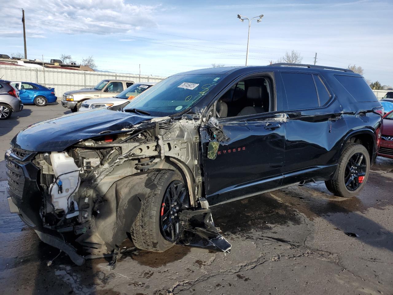 Изображение 1 2021 CHEVROLET TRAVERSE PREMIER 2021 с VIN 1GNEVKKW6MJ108232