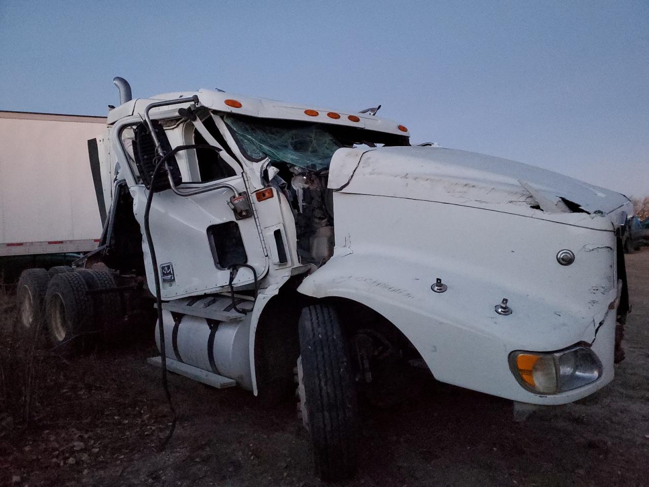 Изображение 2001 INTERNATIONAL 9200 9200I 2001