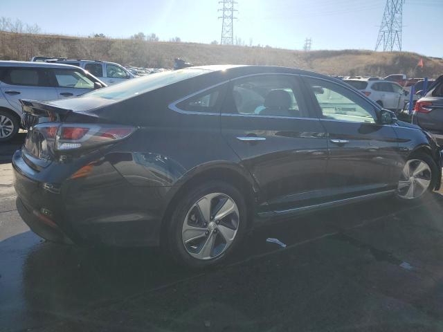 Image 3 of 2017 HYUNDAI SONATA HYBRID 2017 with VIN KMHE34L19HA045710