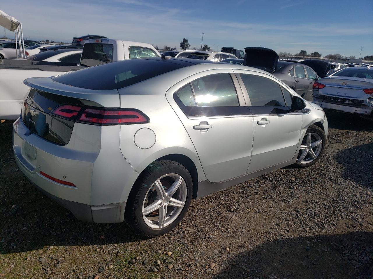 Image 3 of 2011 CHEVROLET VOLT  2011 with VIN 1G1RD6E41BU101143