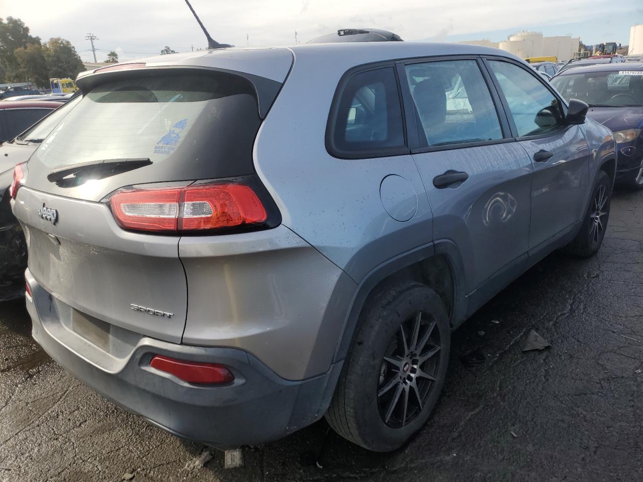 Image 3 of 2014 JEEP CHEROKEE SPORT 2014 with VIN 1C4PJLAB3EW182763