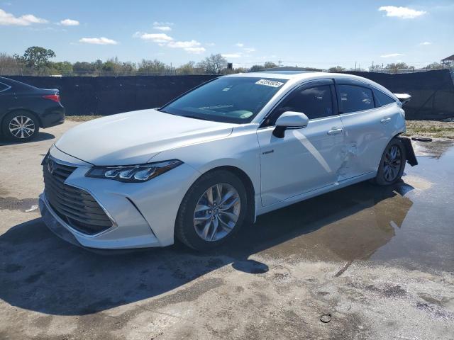 Изображение 2019 TOYOTA AVALON XLE 2019