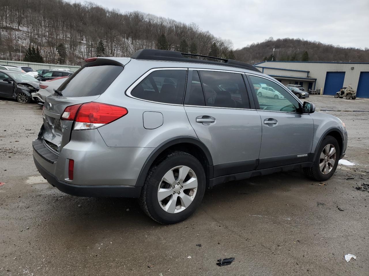 Image 3 of 2010 SUBARU OUTBACK 2.5I LIMITED 2010 with VIN 4S4BRBKC3A3382814