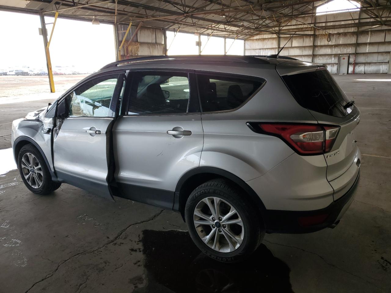 Obraz 2 z 2018 FORD ESCAPE SE 2018 z VIN 1FMCU0GD2JUC17341