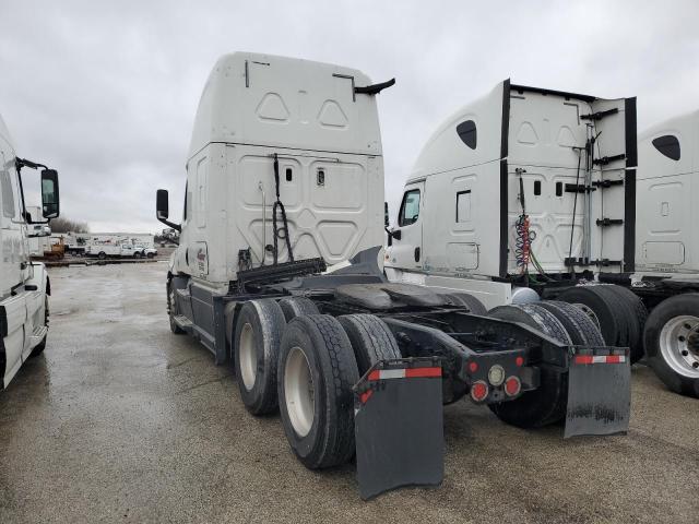 Image 3 of 2020 FREIGHTLINER CASCADIA 126  2020 with VIN 1FUJHHDR5LLKV8191