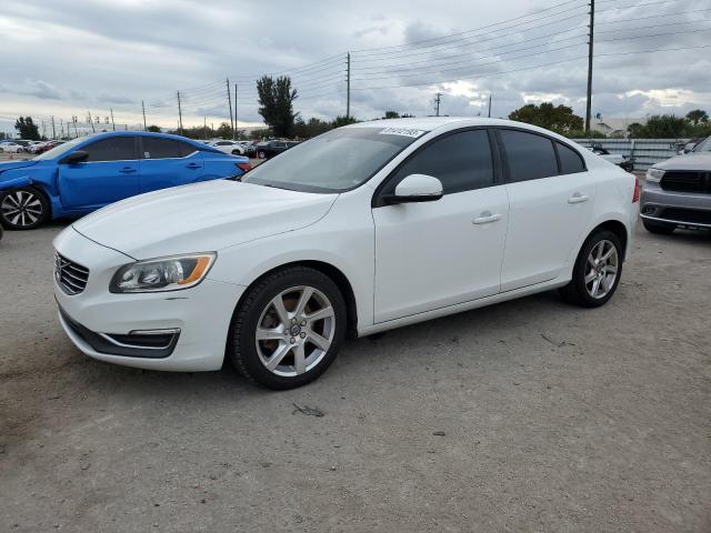 2015 VOLVO S60  2015 image