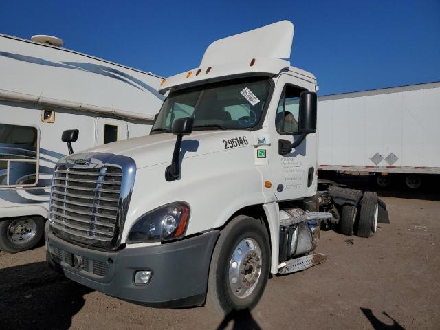 Изображение 2 2013 FREIGHTLINER CASCADIA 125  2013 с VIN 1FUBGDDV1DLFA9950