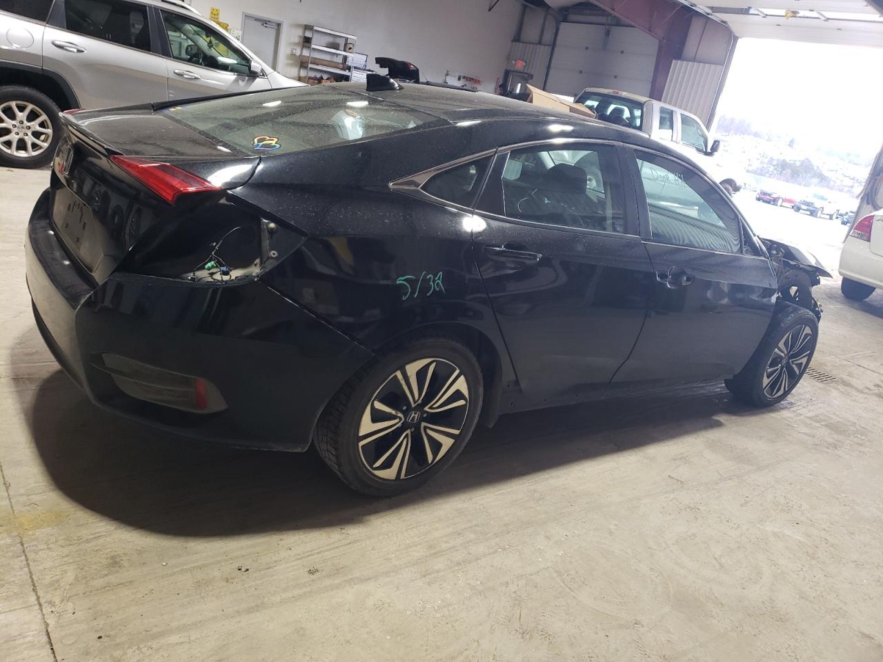 Obraz 3 z 2016 HONDA CIVIC EX 2016 z VIN 19XFC1F37GE045284
