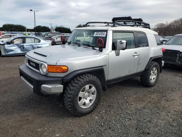 Изображение 1 2007 TOYOTA FJ CRUISER  2007 с VIN JTEBU11F670004386