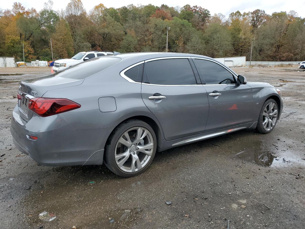 Obraz 3 z Infiniti Q70L 3.7 Luxe 2018 z VIN JN1BY1PR0JM370471