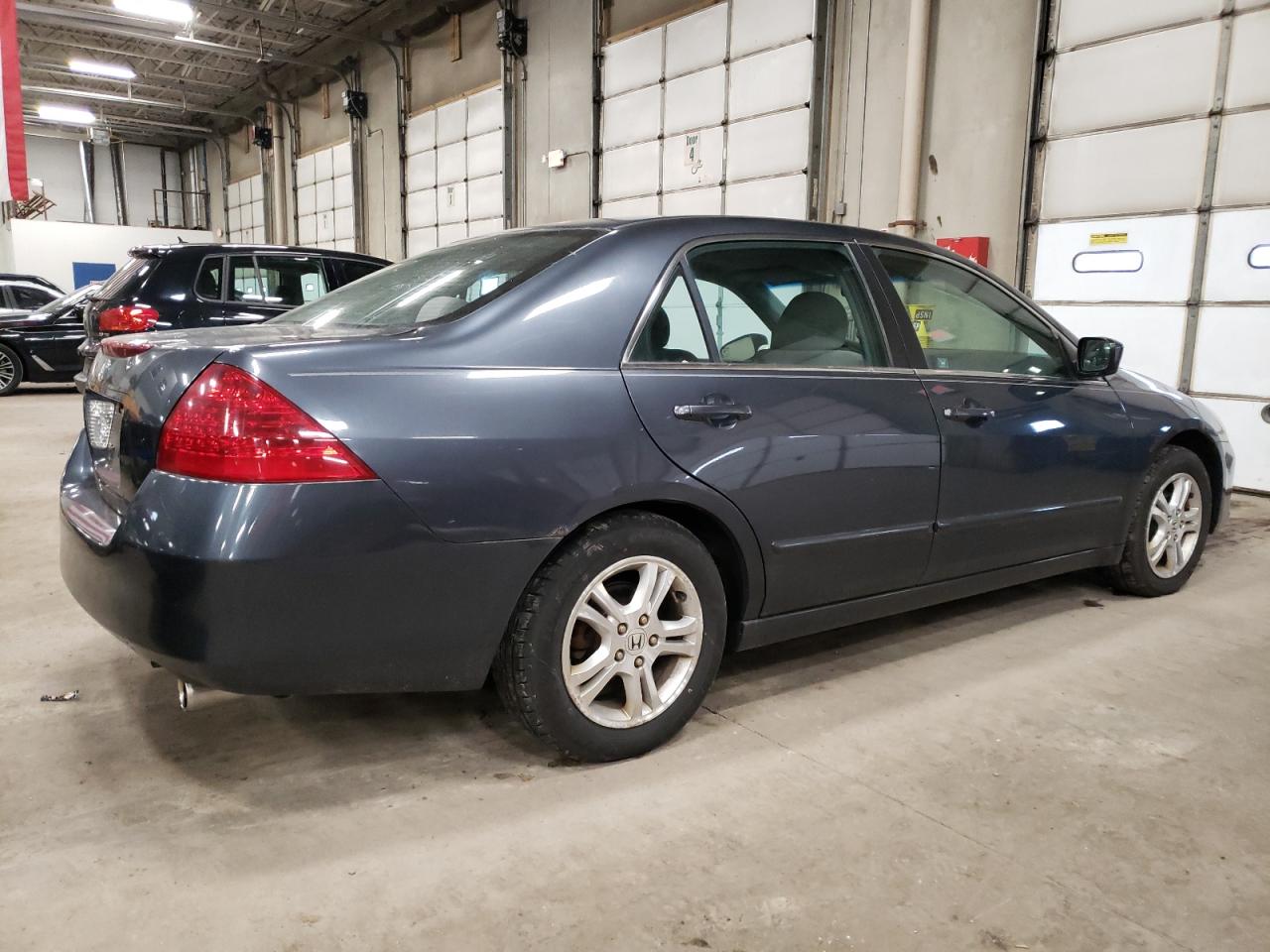 Изображение 3 2007 HONDA ACCORD EX 2007 с VIN 1HGCM56707A217265