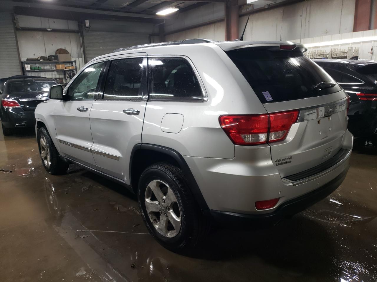 Изображение 2 2011 JEEP GRAND CHEROKEE LIMITED 2011 с VIN 1J4RR5GT7BC581681