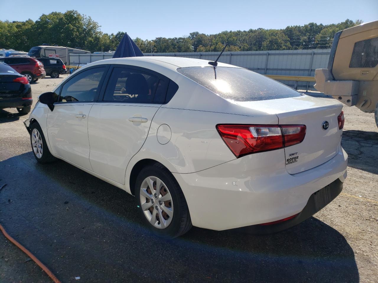 Obraz 2 z 2016 KIA RIO LX 2016 z VIN KNADM4A38G6620993