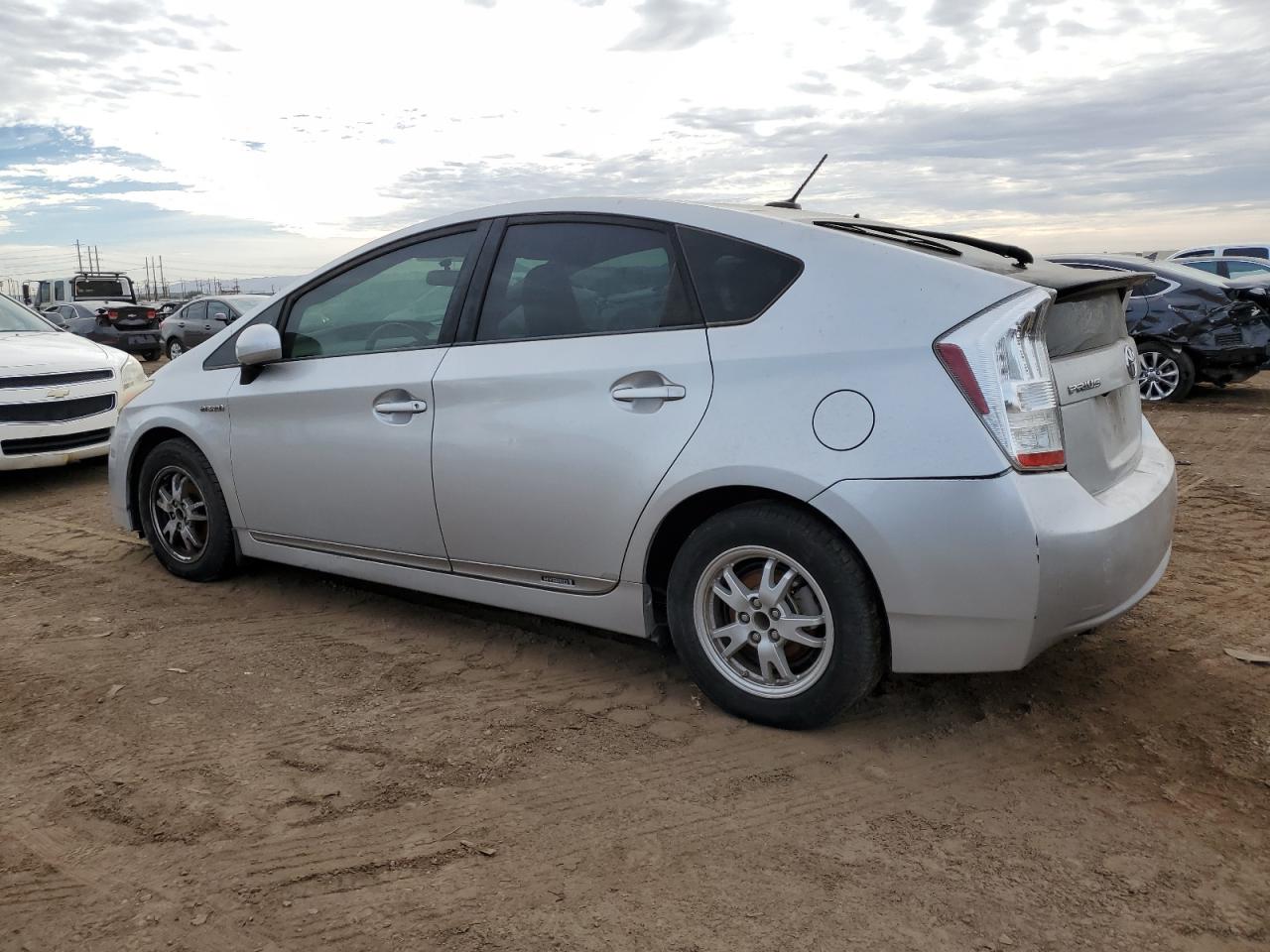 Image 2 of 2011 TOYOTA PRIUS  2011 with VIN JTDKN3DUXB0324455