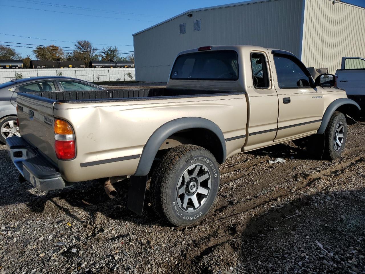 Image 3 of 2002 TOYOTA TACOMA XTRACAB PRERUNNER 2002 with VIN 5TESN92N92Z114704