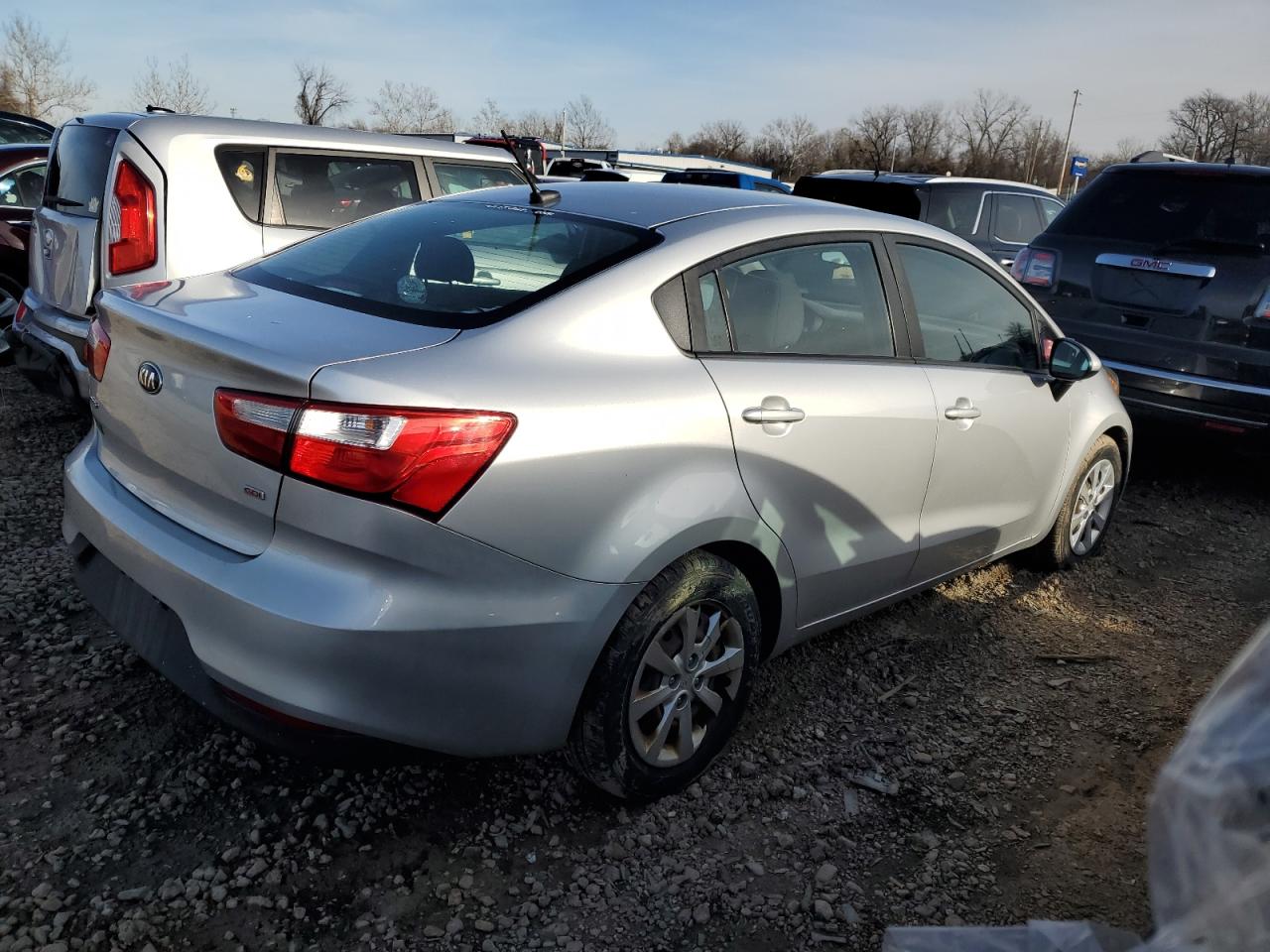 Obraz 3 z 2016 KIA RIO LX 2016 z VIN KNADM4A39G6573554