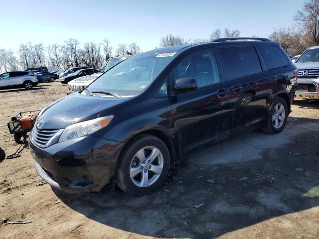 Изображение 1 2015 TOYOTA SIENNA LE 2015 с VIN 5TDKK3DC9FS579049