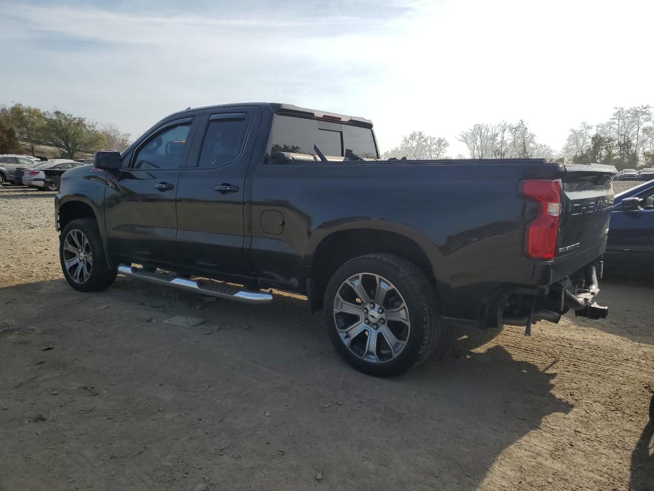 Obraz 2 z 2019 CHEVROLET SILVERADO K1500 RST 2019 z VIN 1GCRYEED0KZ221959