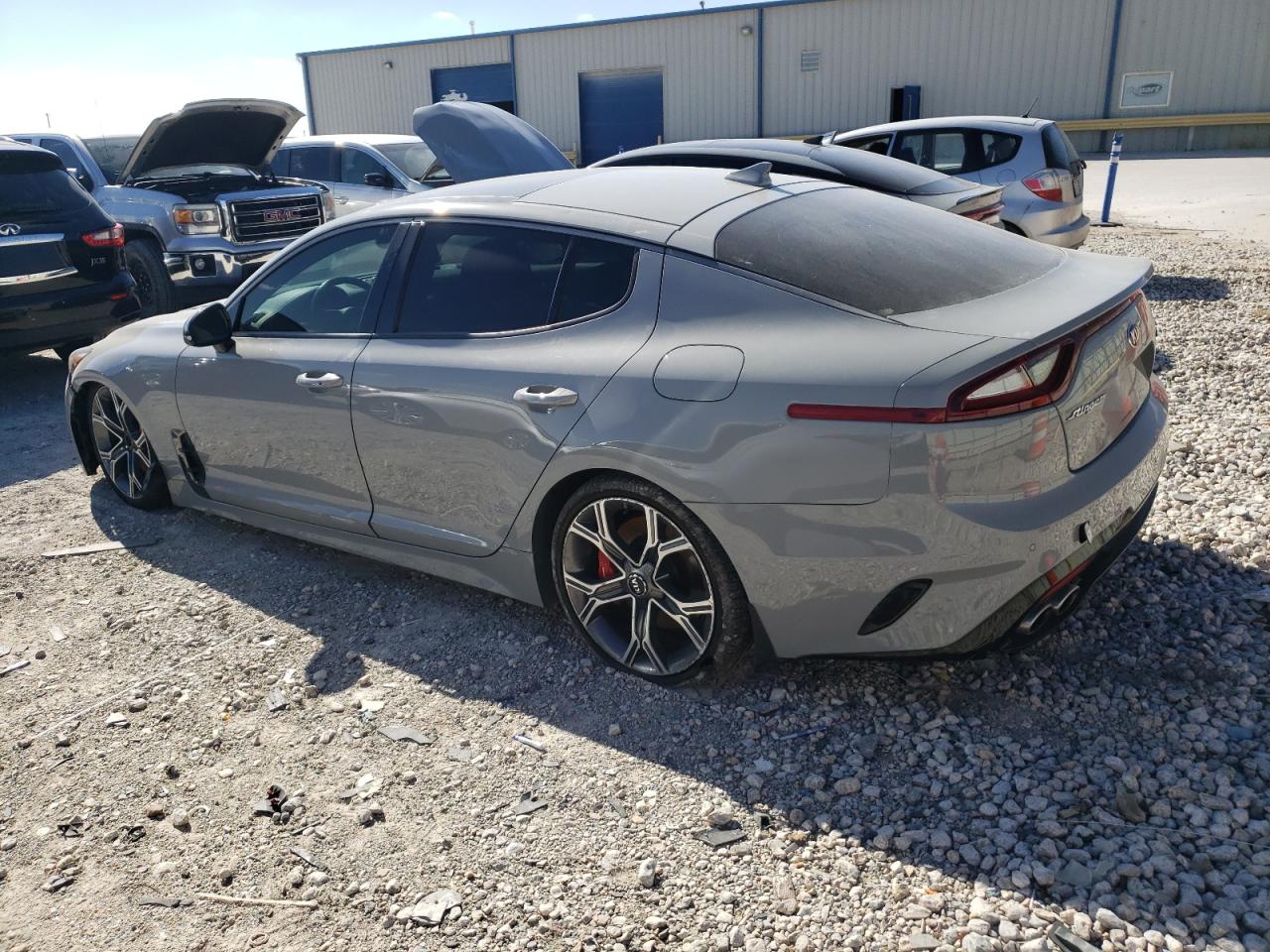 Изображение 2 2019 KIA STINGER GT1 2019 с VIN KNAE45LC6K6055031