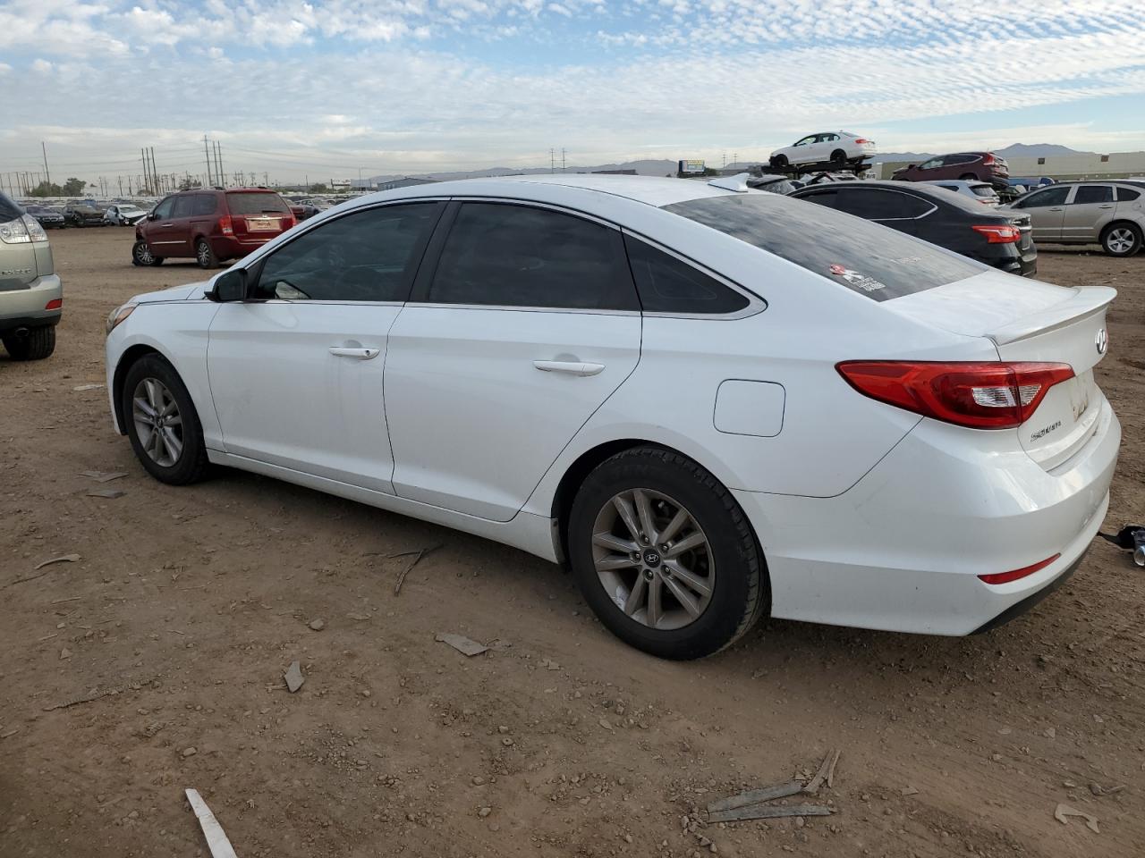 Изображение 2 2016 HYUNDAI SONATA SE 2016 с VIN 5NPE24AF5GH340431