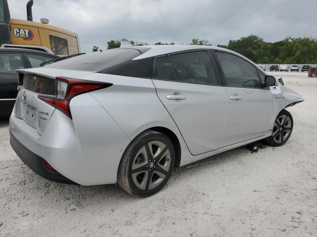 Image 3 of 2019 TOYOTA PRIUS  2019 with VIN JTDKARFU4K3070669
