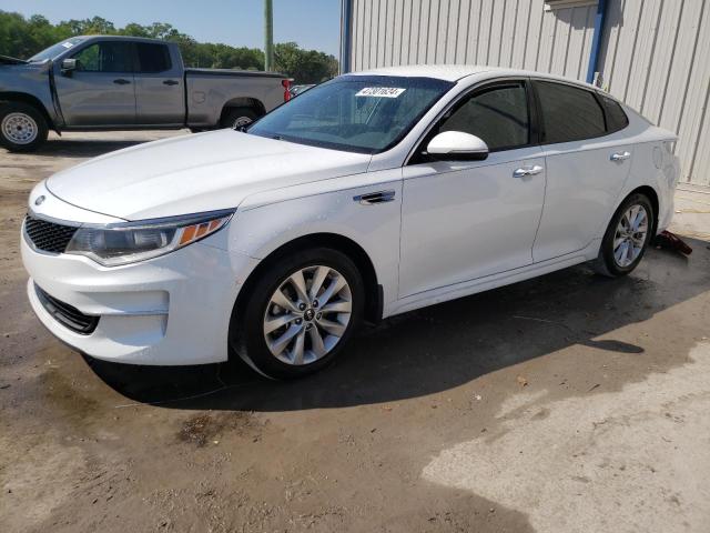 Image 1 of 2018 KIA OPTIMA LX 2018 with VIN 5XXGT4L35JG252586