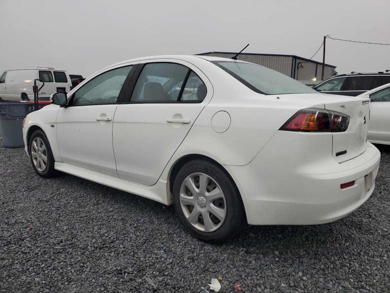 Obraz 2 z 2015 MITSUBISHI LANCER ES 2015 z VIN JA32U2FU2FU001900