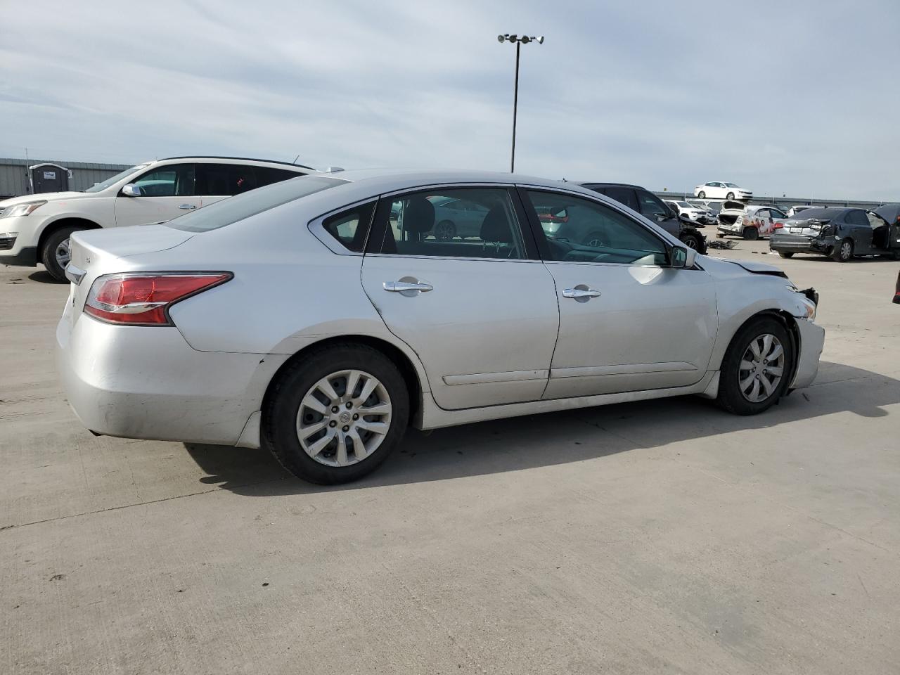 Изображение 3 2015 NISSAN ALTIMA 2.5 2015 с VIN 1N4AL3AP2FC411597