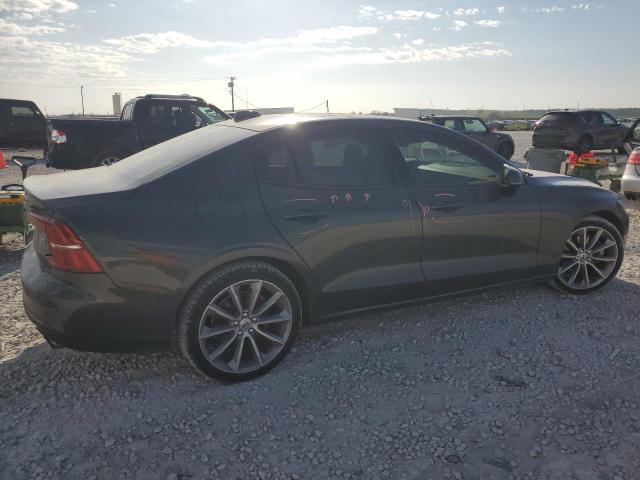 Image 3 of 2021 VOLVO S60 T5 MOMENTUM 2021 with VIN 7JR102FKXMG094315