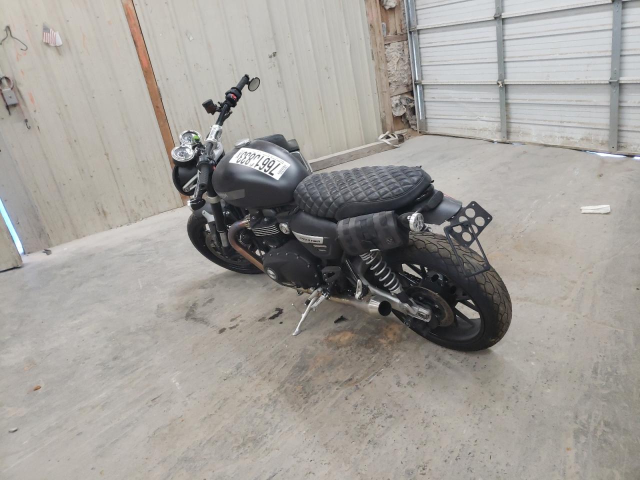 Obraz 3 z 2022 TRIUMPH MOTORCYCLE SPEED TWIN  2022 z VIN SMTD54HF9NTAY6566